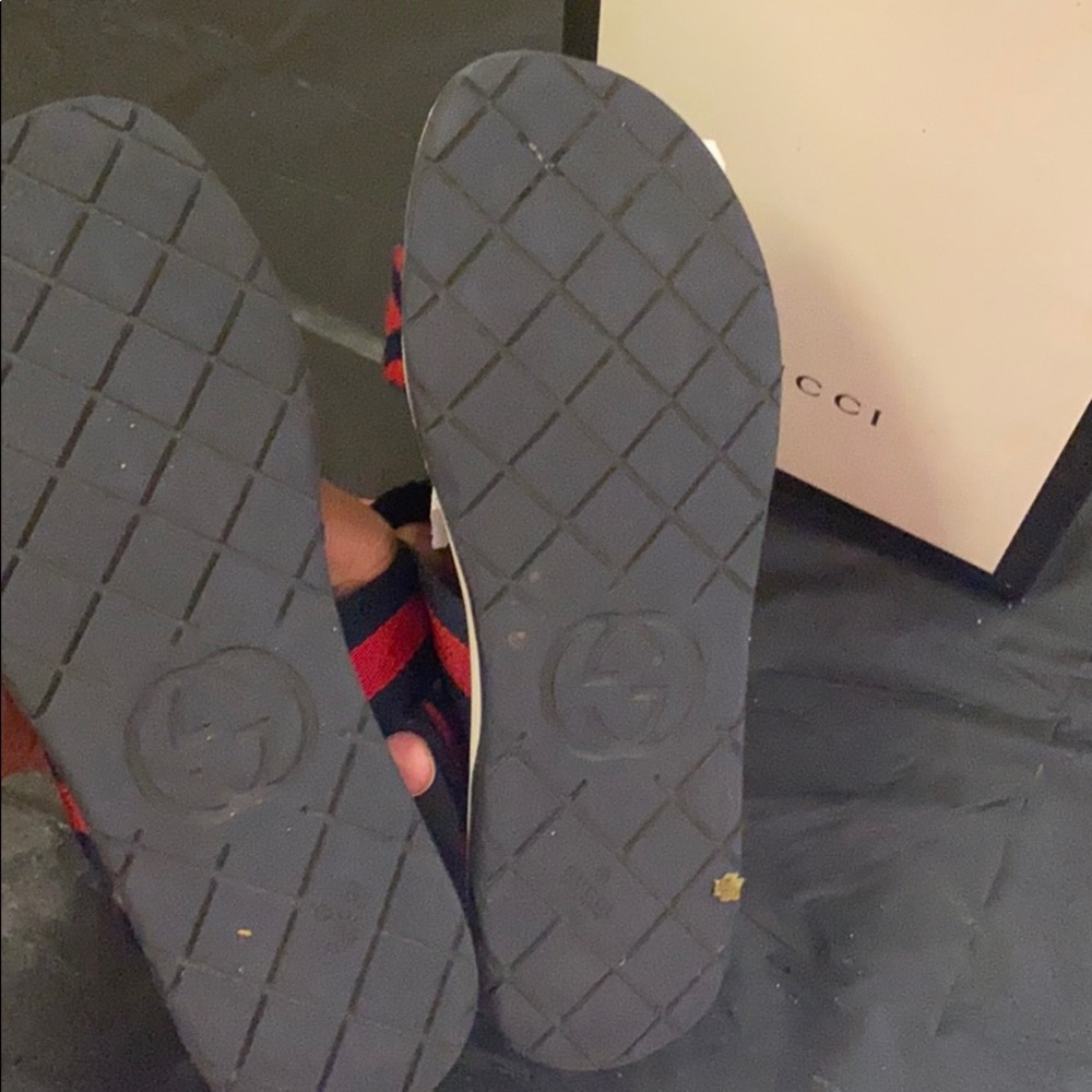 Shoes - Picture 2 of 4